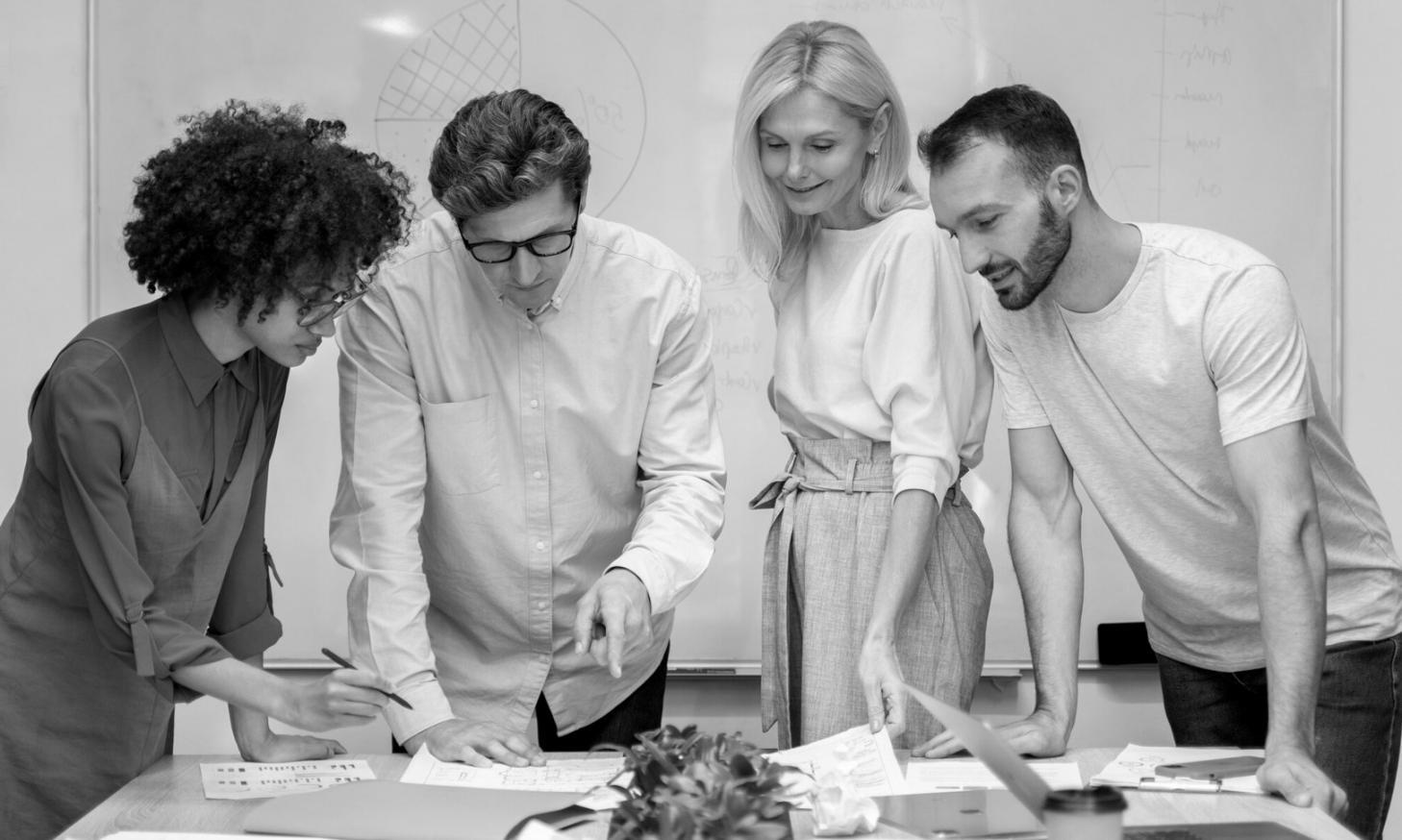 Strategi diversifikasi portofolio dan alokasi modal