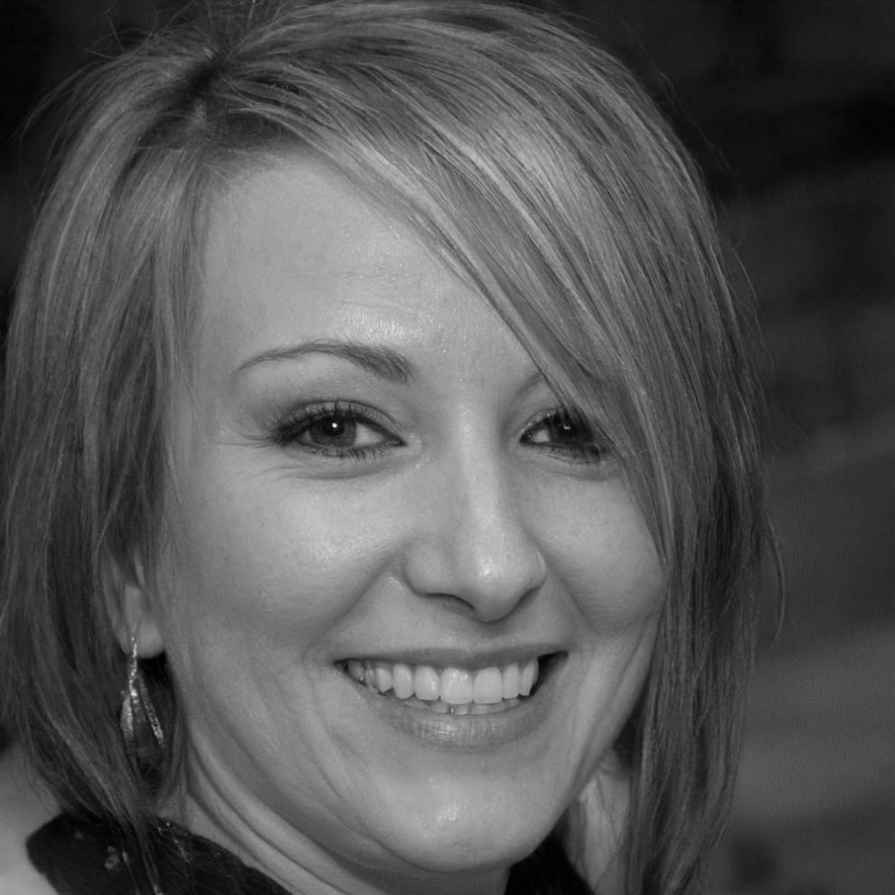 Instruktur Dewi Ramadhani